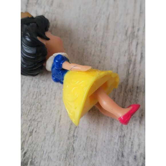 Snow White glitter mini doll toddler princess Disney Pixar toy - Picture 3 of 5